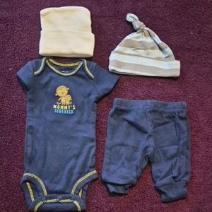 Carter's Navy Blue Preemie Baby Onsie, Pants, And 2 Hat Set